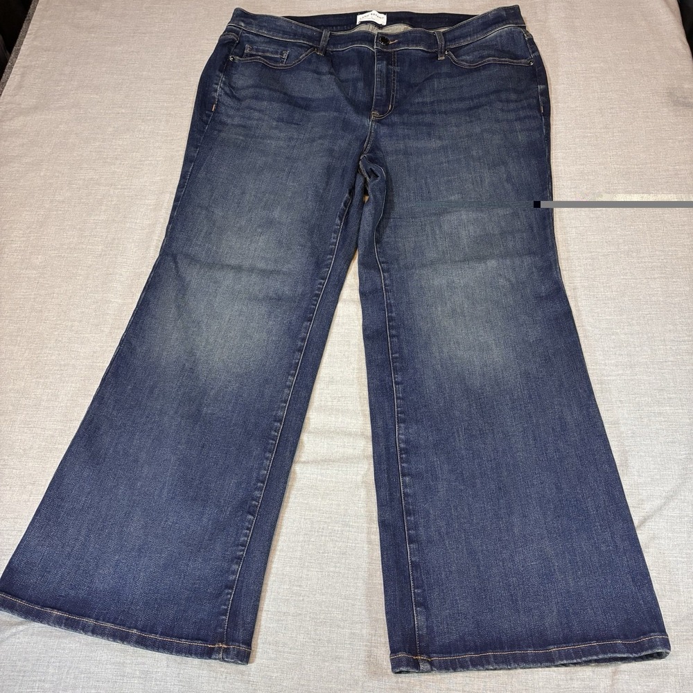 Lane Bryant Mid-Rise Signature Fit Relaxed Bootcut Jeans Blue Denim Stretch 22